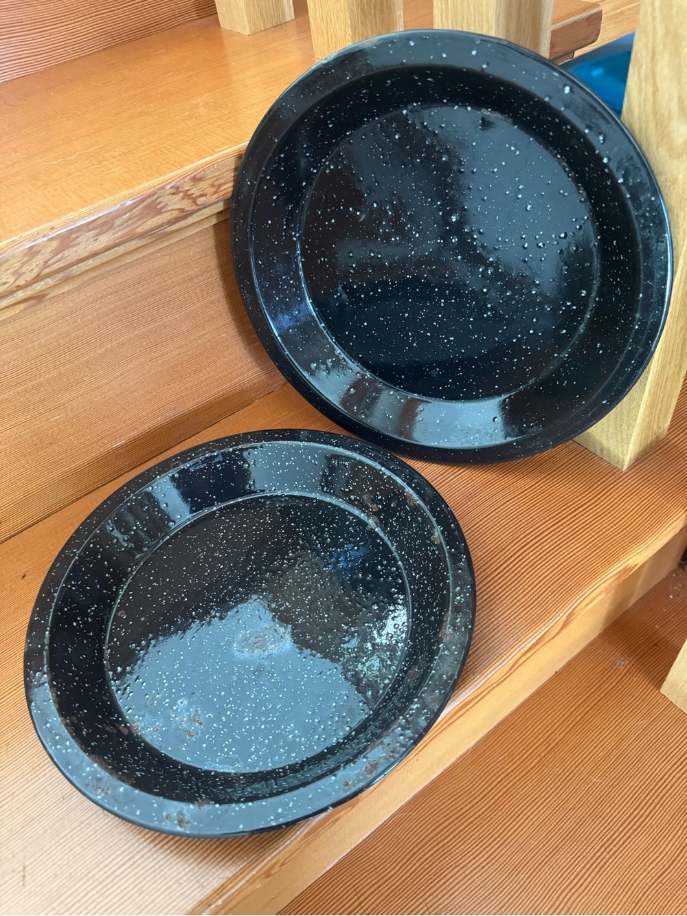 VTG Black Speckled Enamelware Plates - Set of 2 for camping, outdoor, travel
